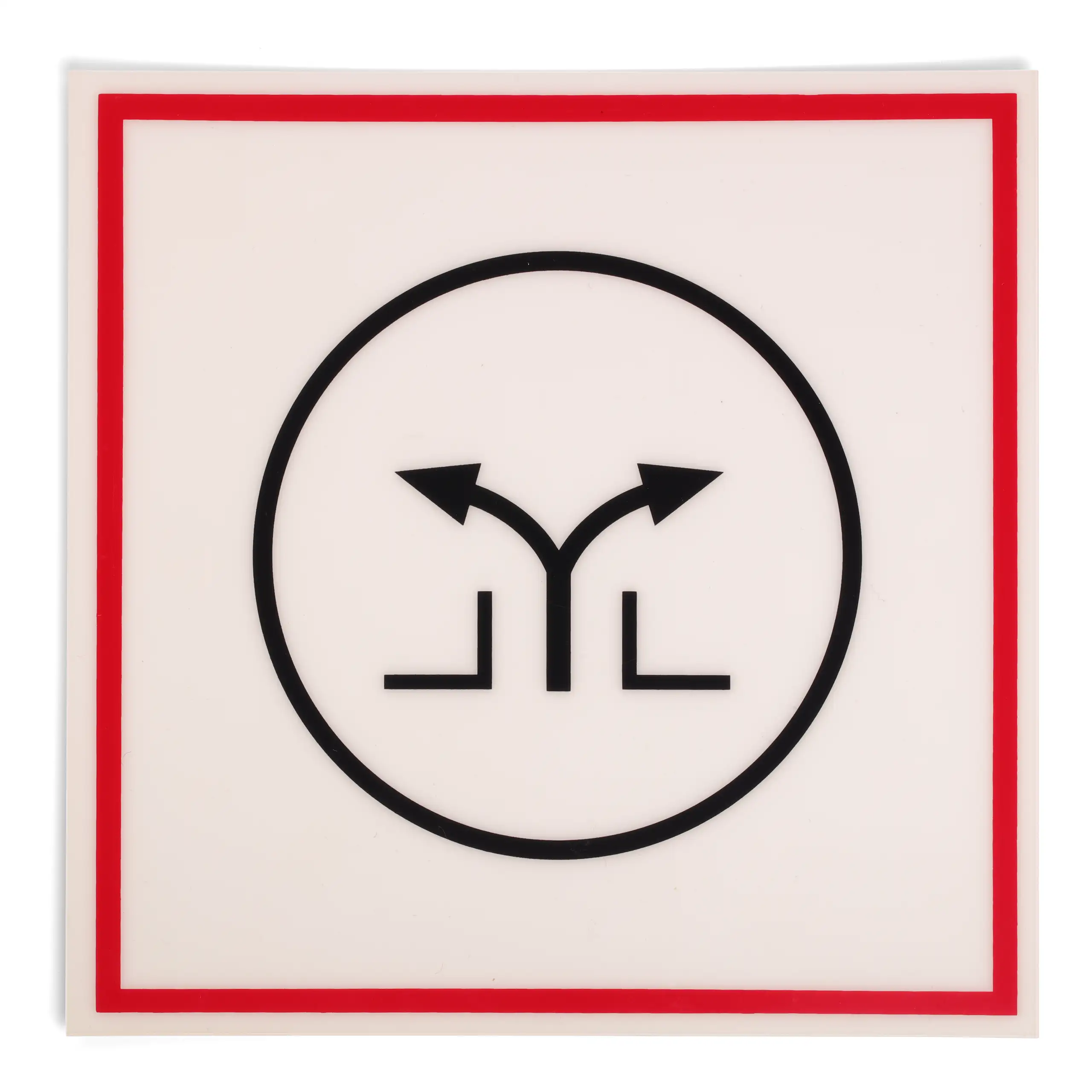 531953-schild-verteilerstelle-fuer-loeschwasser-weiss